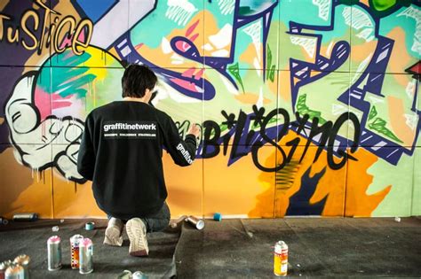 graffiti synonyms|Graffitinetwerk, specialized in Graffiti, Street Art and Guerrilla.
